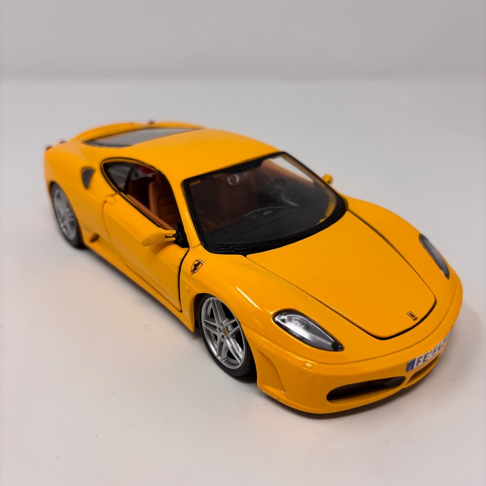 Ferrari 430 - Maisto 1:24 Diecast Model Car Yellow